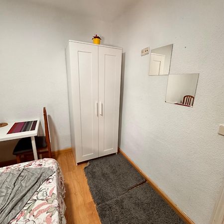 Habitacion Interior En Madrid Eksteriør bilde