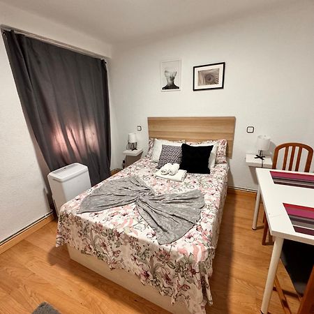 Habitacion Interior En Madrid Eksteriør bilde